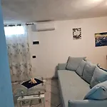 Appartamento Paraiso S *